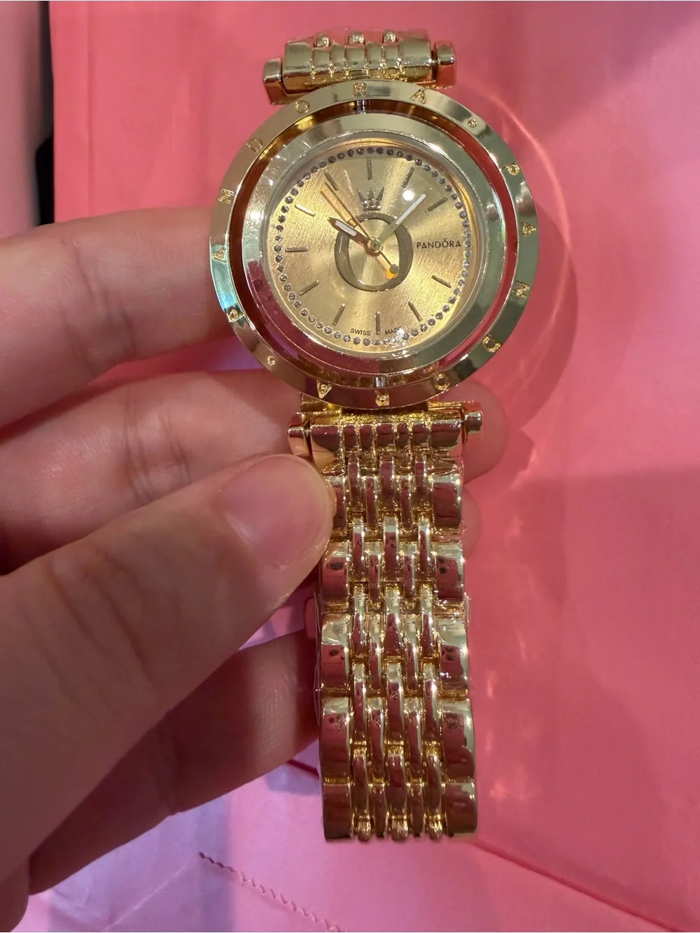Pandora shiny gold